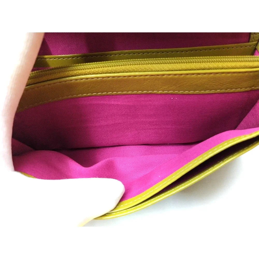 Hobo International Lime Green Yellow Leather Credit Card Bifold Wallet